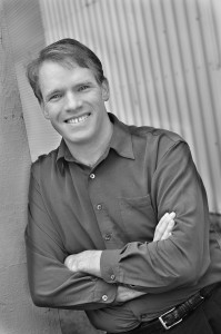MEDIA KIT Author photo