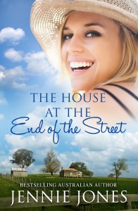 MediaKit_BookCover_TheHouseAtTheEndOfTheStreet
